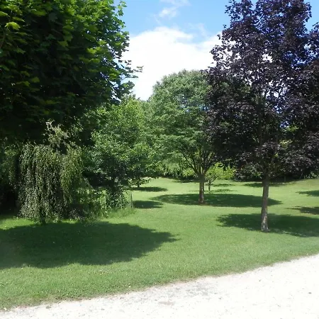 Les Chaises Longues Holiday home Peyrins